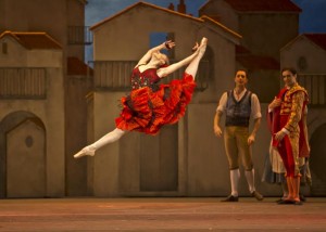 The Royal Ballet in Acosta's DonQ.